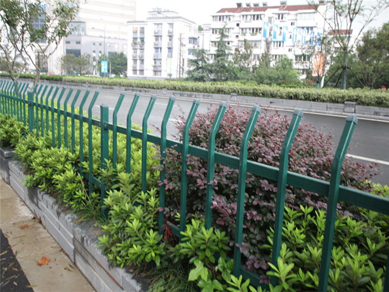 宗達草坪護欄工程案例