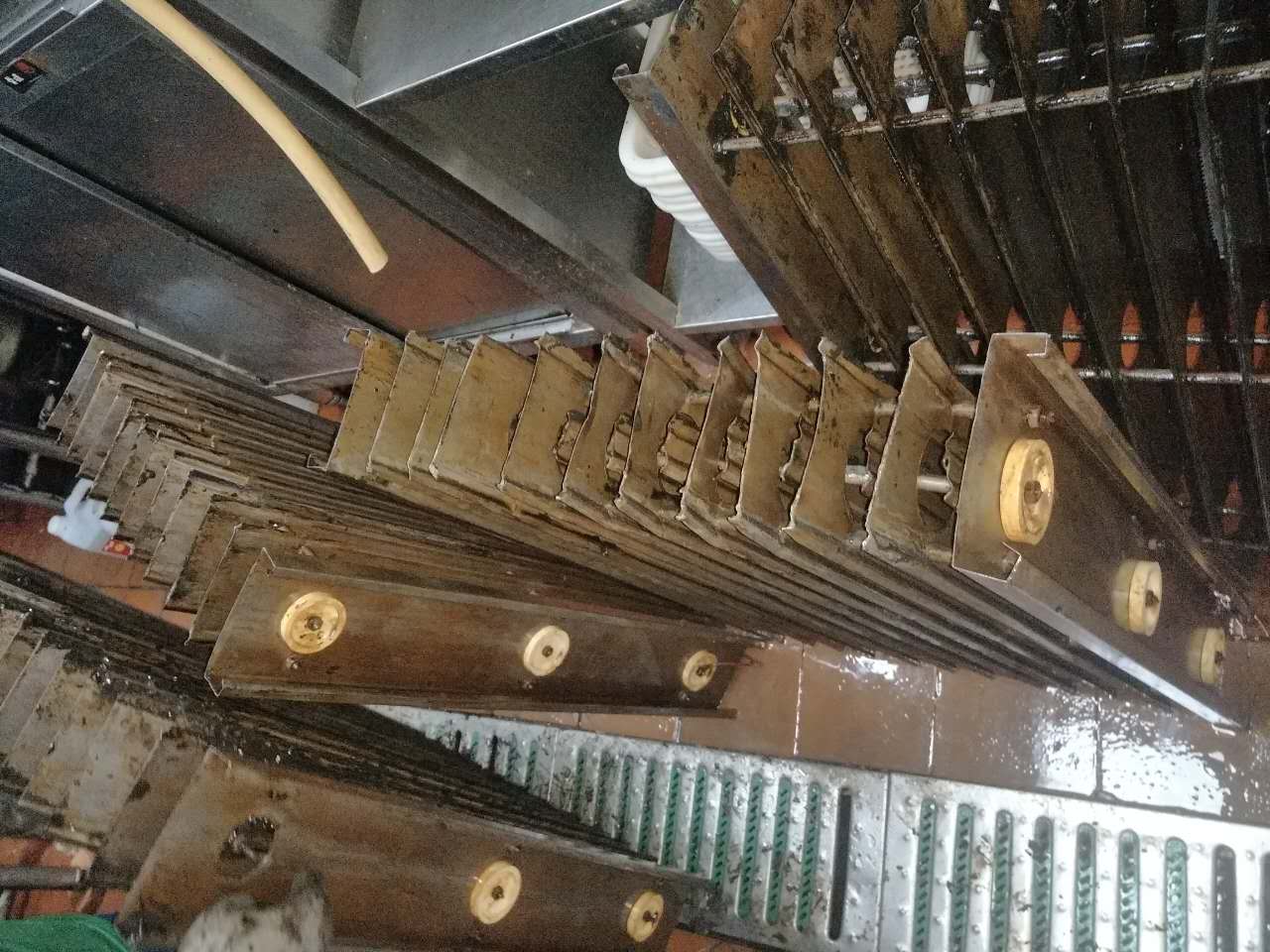 凈化器、靜電處理器清潔